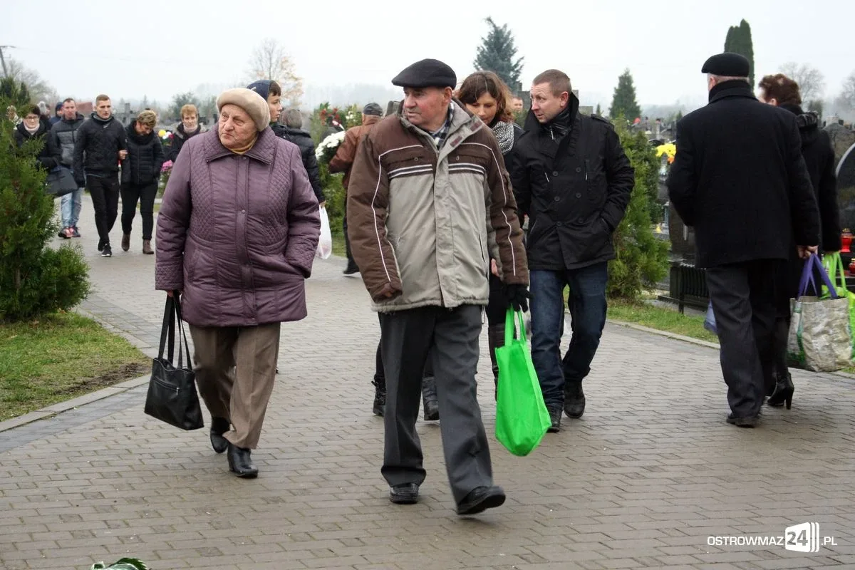 Dzień Wszystkich Świętych (zdjęcia)