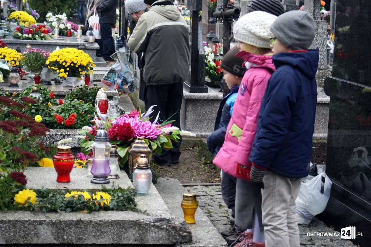 Dzień Wszystkich Świętych (zdjęcia)