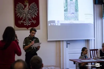 Wirtualny spacerownik