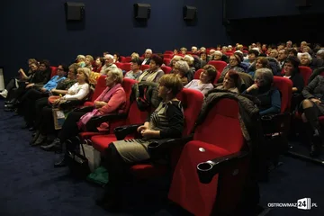 Twórczość Tadeusza Dołęgi-Mostowicza na wykładzie UTW (zdjęcia)