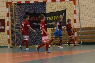 Ambitne boje UKS AP Ostrów Mazowiecka (zdjęcia, wideo)