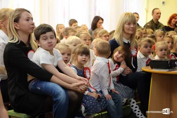 Żołnierze z Komorowa świętowali niepodległość z przedszkolakami (zdjęcia)