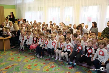 Żołnierze z Komorowa świętowali niepodległość z przedszkolakami (zdjęcia)