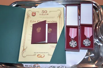 Brok: medale za długoletnie pożycie małżeńskie (zdjęcia)