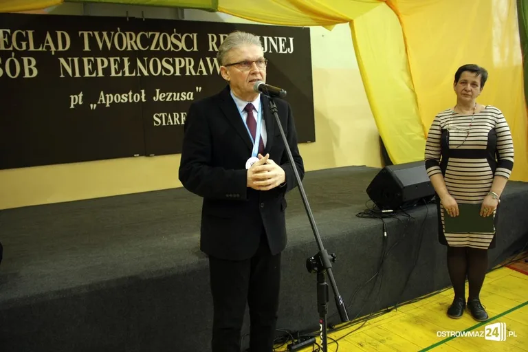 Niepełnosprawni zaprezentowali twórczość religijną (zdjęcia)