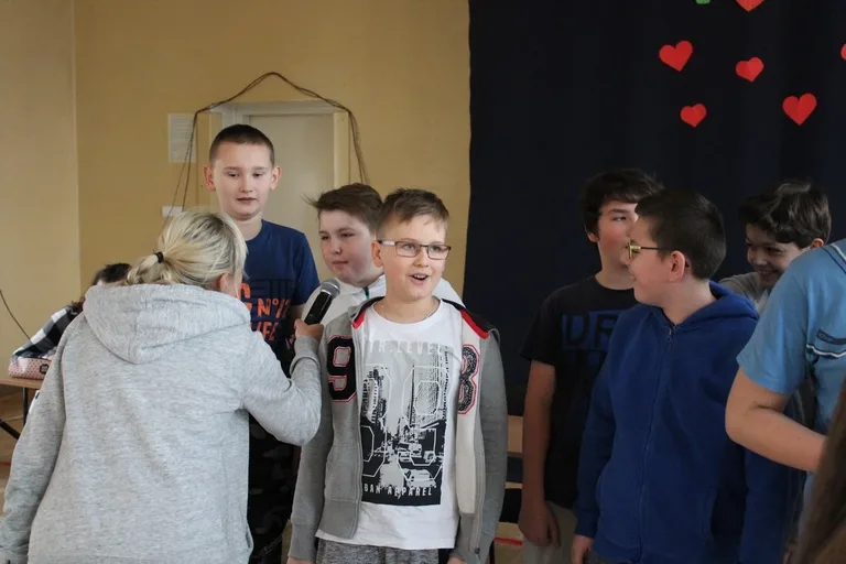 "I love jedynka". Uczniowie lepiej poznali historię szkoły (zdjęcia)