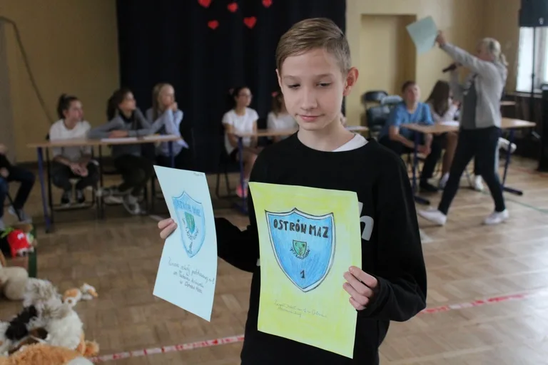 "I love jedynka". Uczniowie lepiej poznali historię szkoły (zdjęcia)
