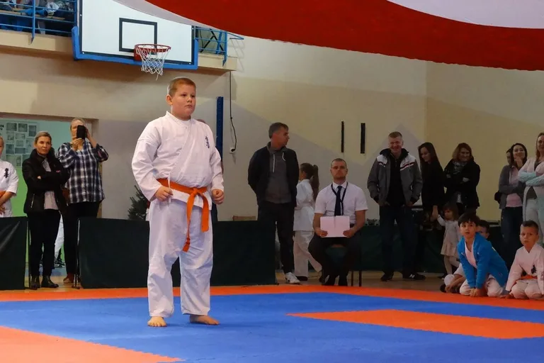 Widowiskowe starcia karate w Broku (zdjęcia)