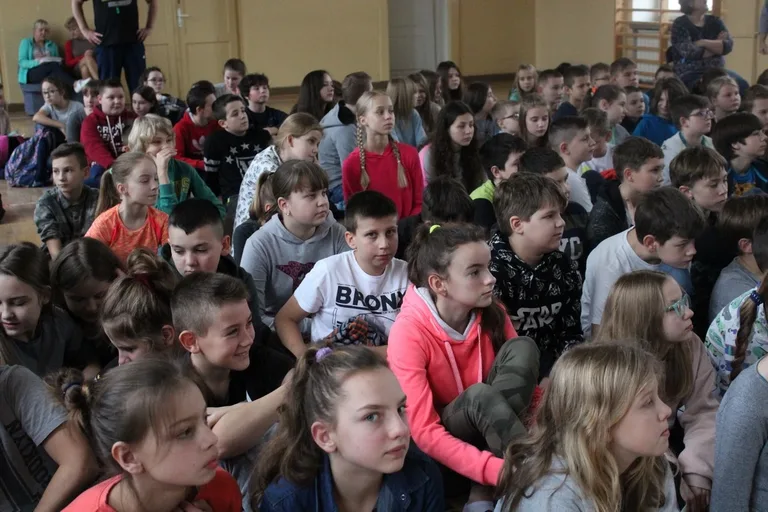 Rozmawiali o zapobieganiu przemocy w "jedynce" (zdjęcia)