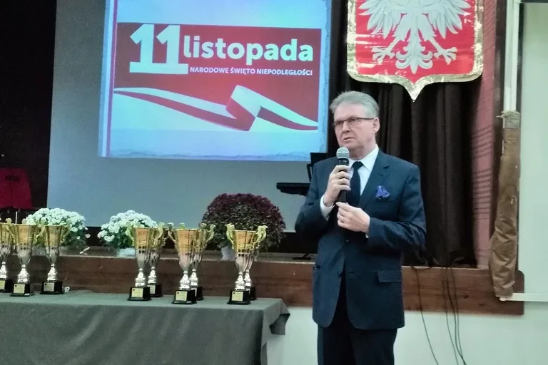 Podsumowanie Święta Niepodległości w powiecie ostrowskim (zdjęcia)