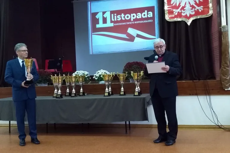 Podsumowanie Święta Niepodległości w powiecie ostrowskim (zdjęcia)
