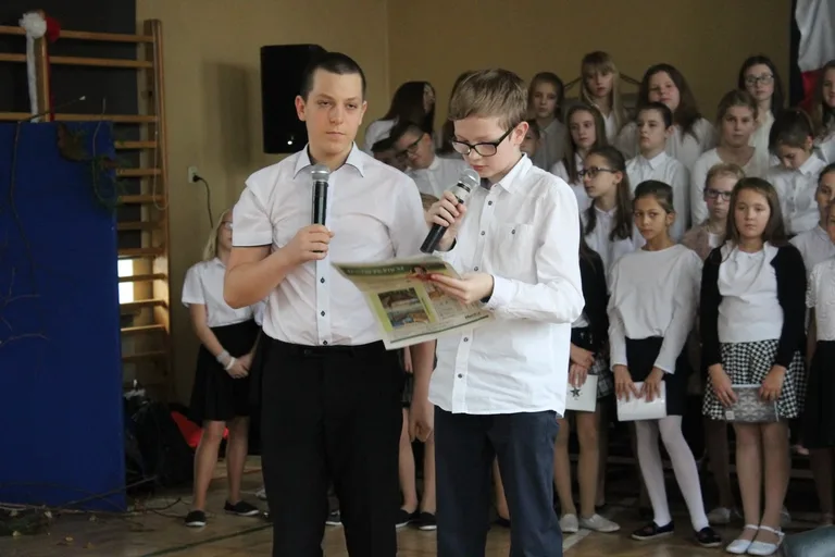 Uroczystości niepodległościowe w "jedynce" (zdjęcia)