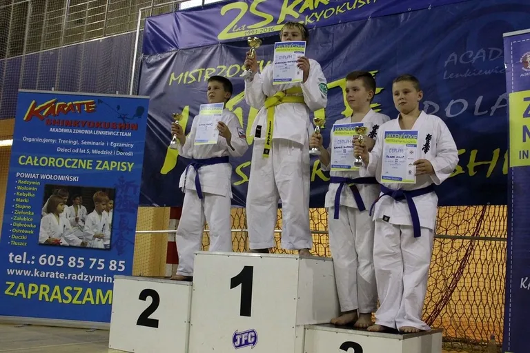 Pięć medali ostrowskich karateków na Mazovia Cup (zdjęcia)