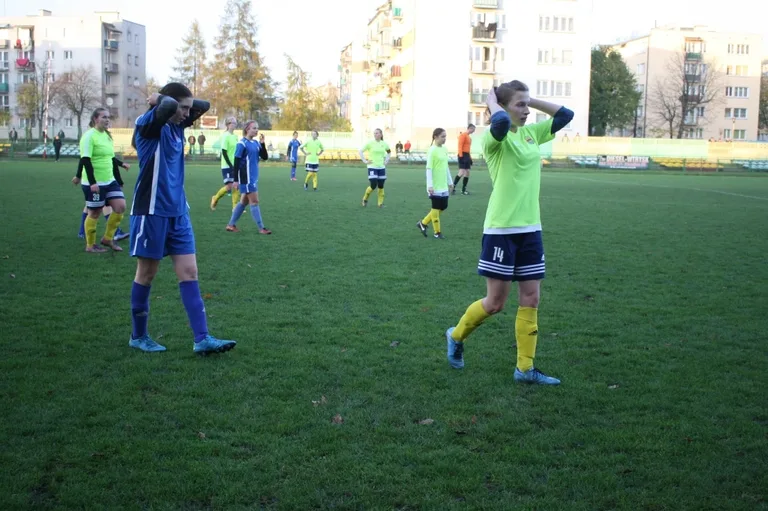 Pogoń Siedlce rozstrzelana na Warchalskiego (zdjęcia)