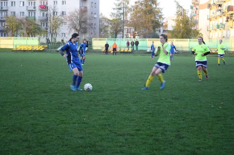 Pogoń Siedlce rozstrzelana na Warchalskiego (zdjęcia)