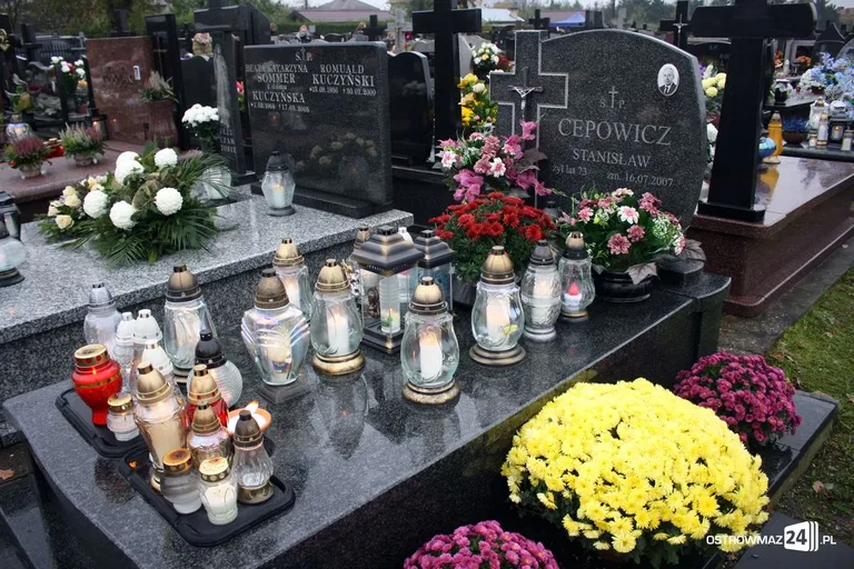 Dzień Wszystkich Świętych (zdjęcia)