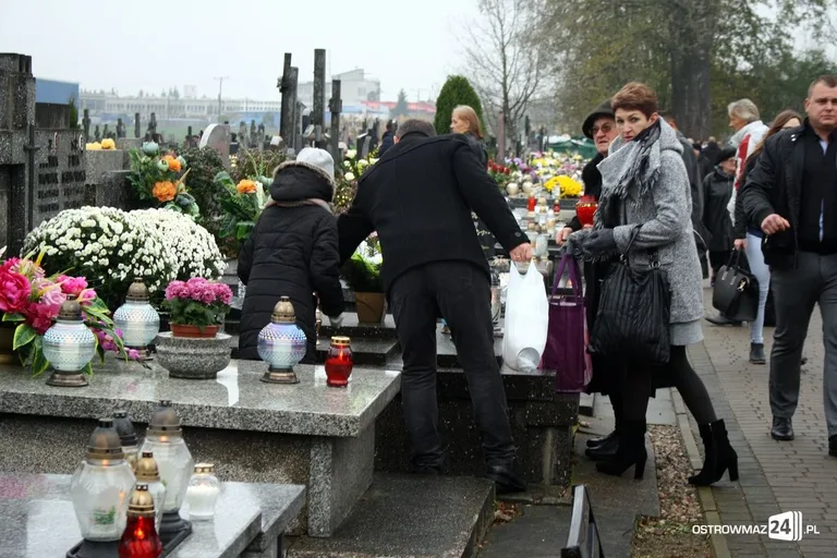 Dzień Wszystkich Świętych (zdjęcia)