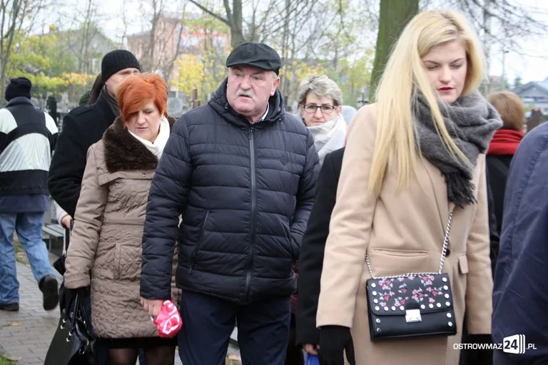 Dzień Wszystkich Świętych (zdjęcia)