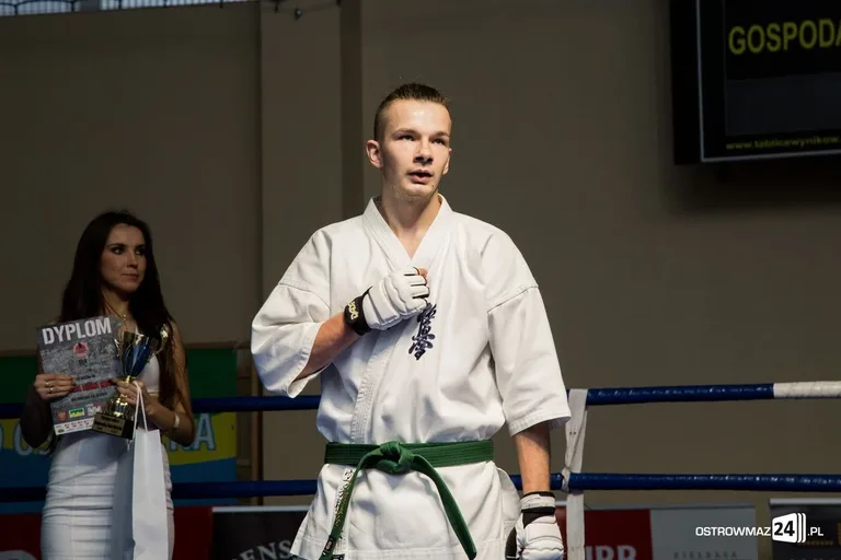 Krew, pot i łzy Majewskiego (zdjęcia, wideo)