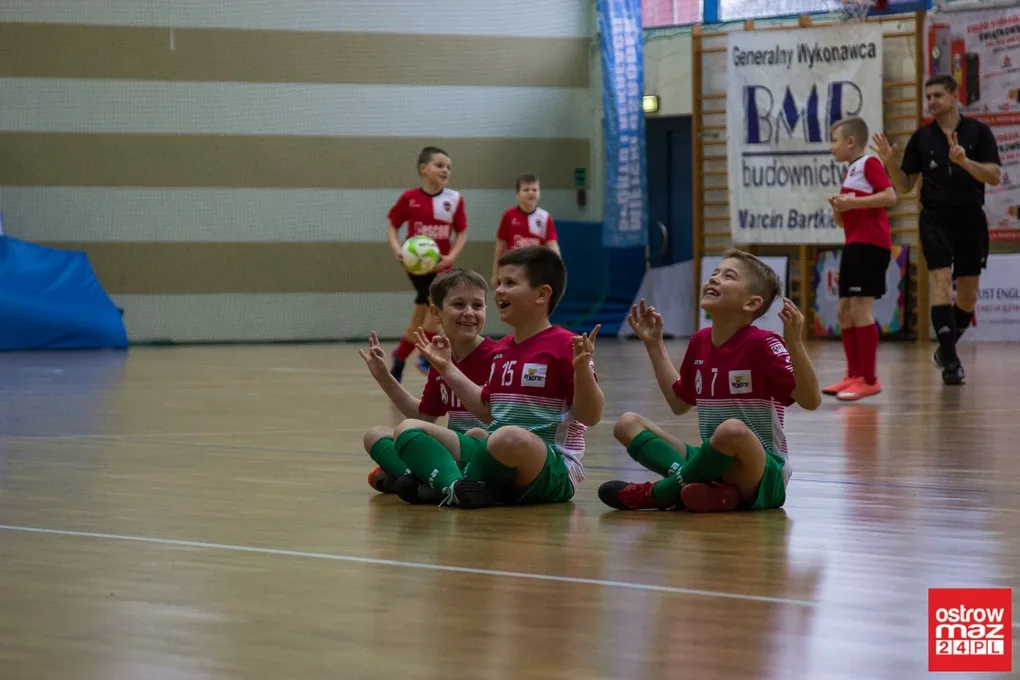 Turniej Mikołajkowy Akademii Piłkarskiej (zdjęcia)