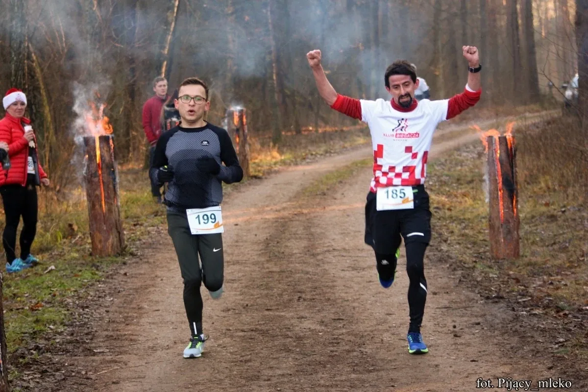 Pobiegli po choinkę w Orle (300 zdjęć)