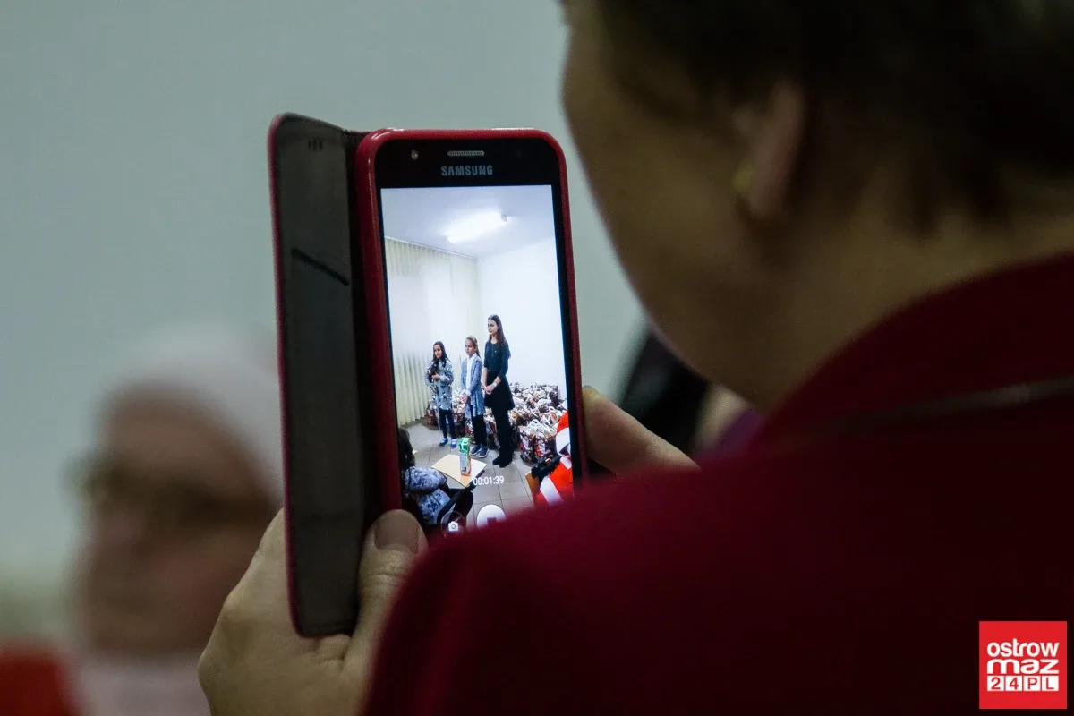 Spotkanie mikołajkowe ostrowskiego TPD (zdjęcia, wideo)