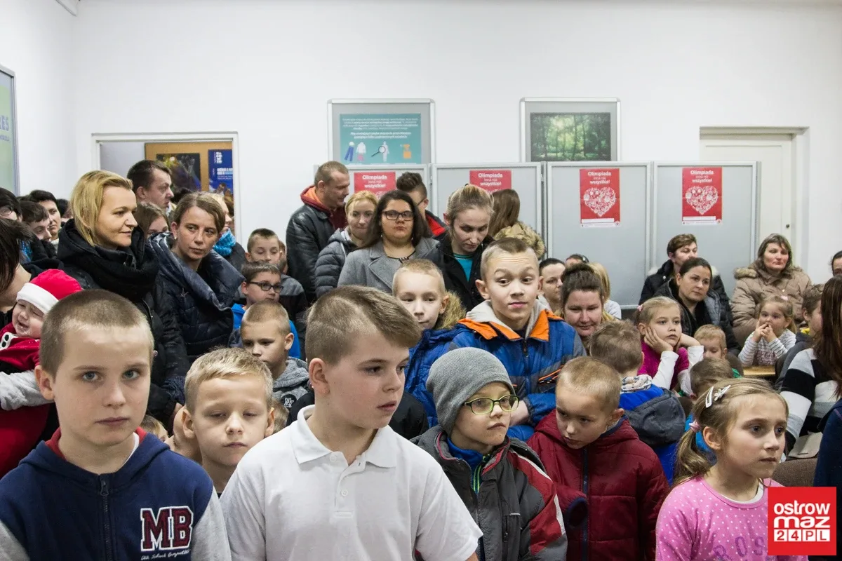Spotkanie mikołajkowe ostrowskiego TPD (zdjęcia, wideo)