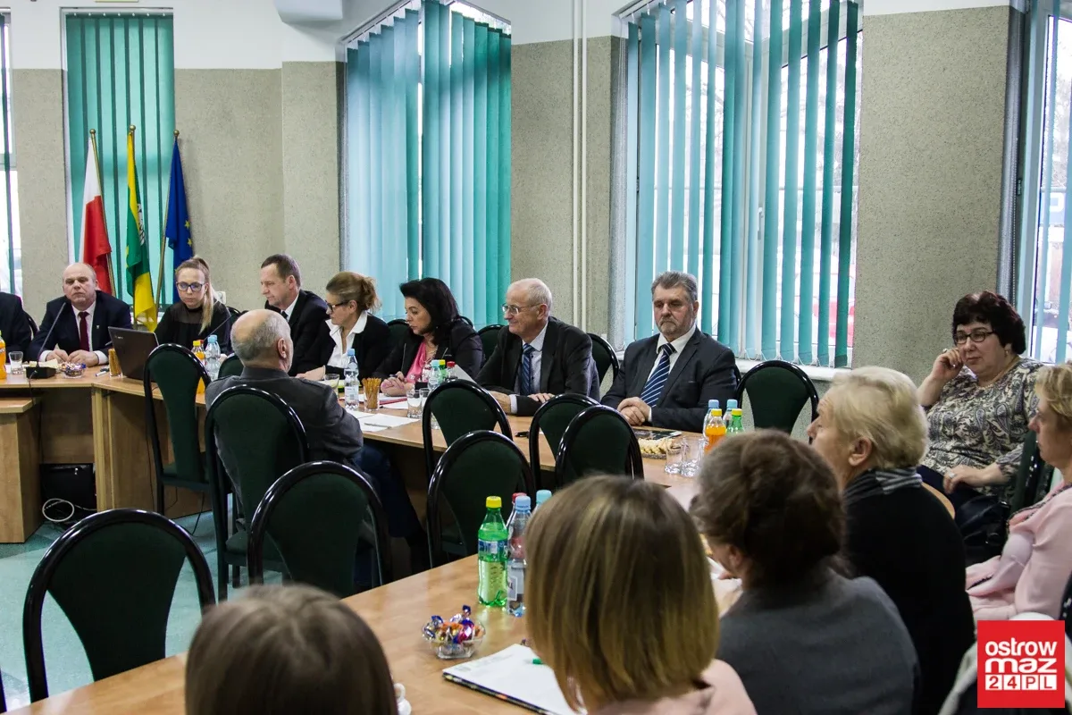 Sesja Rady Gminy Ostrów Mazowiecka za nami (zdjęcia, wideo)