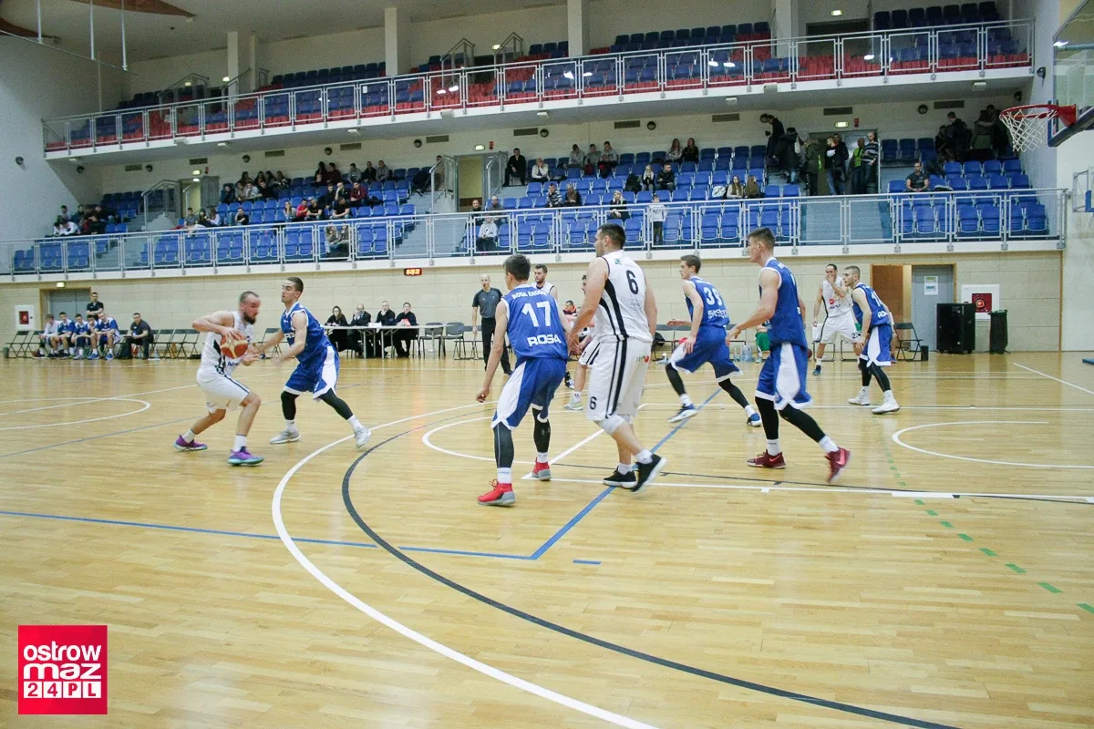 Bolesna porażka Sokoła z KS Rosa-Sport Radom (zdjęcia)