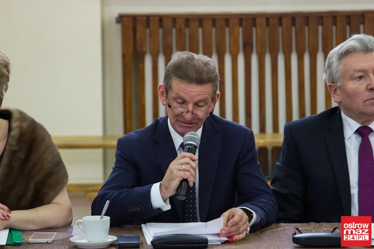 Sesja Rady Powiatu za nami (zdjęcia, wideo)