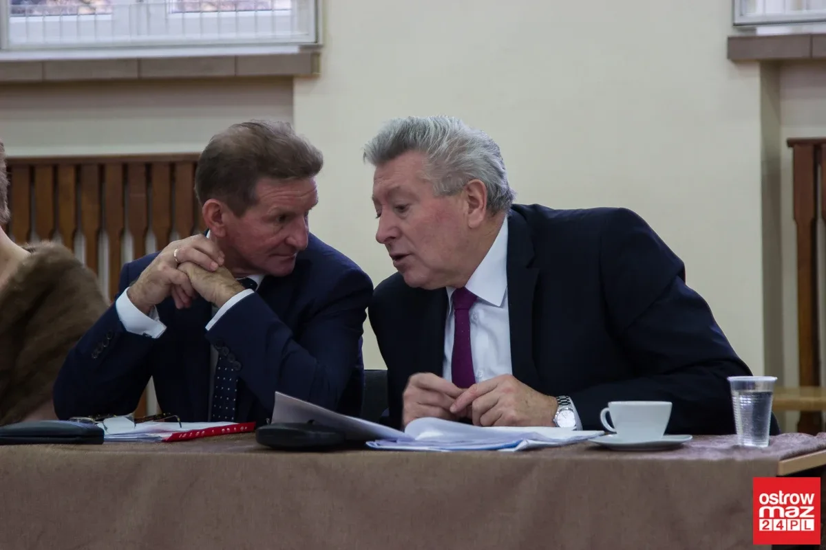 Sesja Rady Powiatu za nami (zdjęcia, wideo)