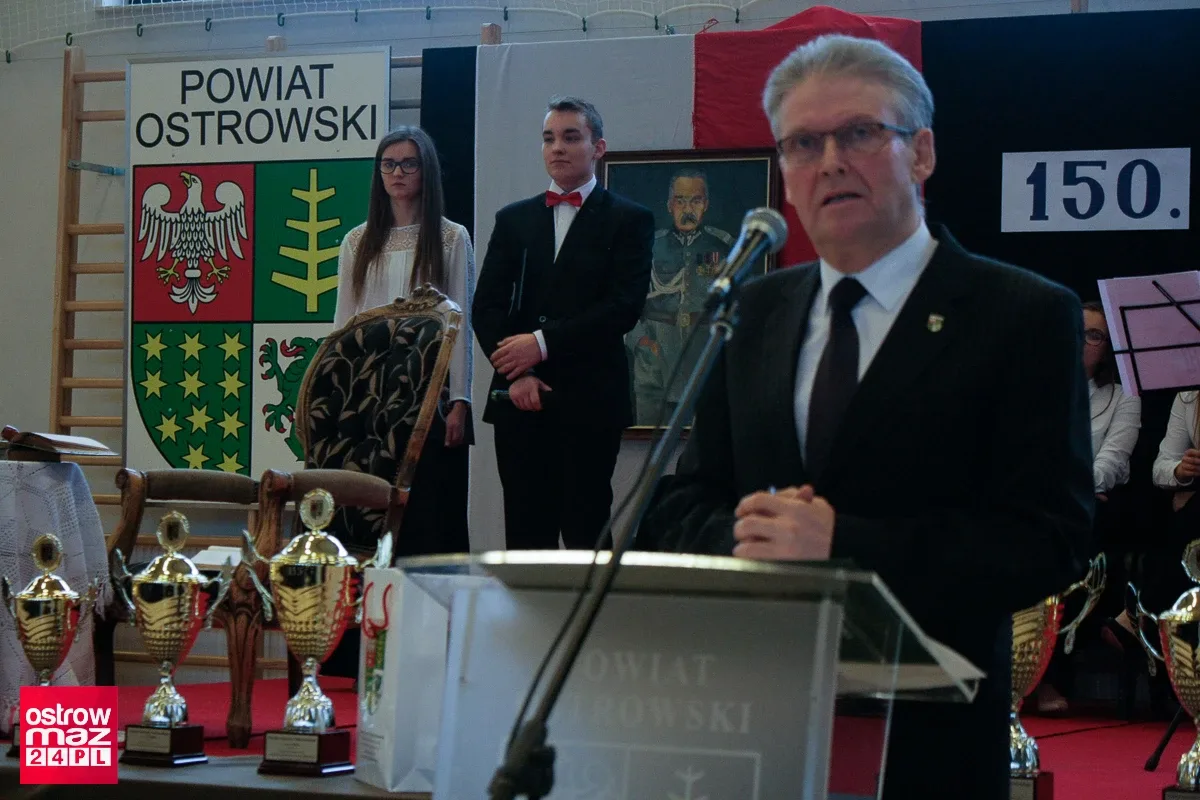 Powiatowe obchodu roku Piłsudskiego (zdjęcia)