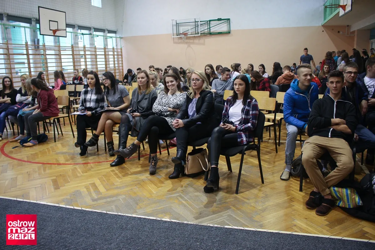 Konkurs fryzjerstwa artystycznego w Rubinku (zdjęcia)