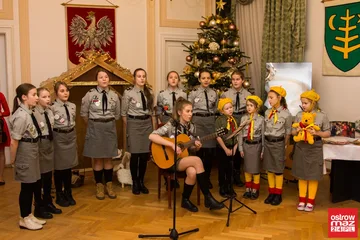 Spotkanie wigilijne w ostrowskim Ratuszu (zdjęcia, wideo)