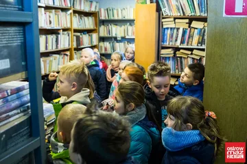 Spotkania z książką dla dzieci (zdjęcia)