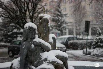 Spadł zapowiadany śnieg (zdjęcia)