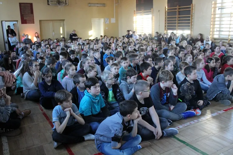 Apel o prawach dziecka (zdjęcia)