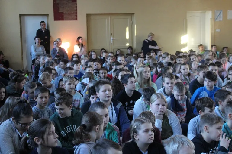 Apel o prawach dziecka (zdjęcia)