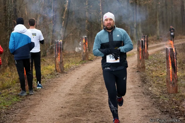 Pobiegli po choinkę w Orle (300 zdjęć)