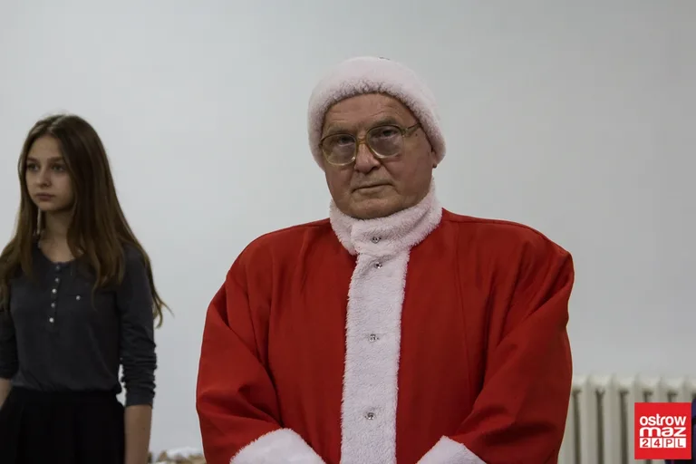 Spotkanie mikołajkowe ostrowskiego TPD (zdjęcia, wideo)