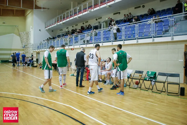 Bolesna porażka Sokoła z KS Rosa-Sport Radom (zdjęcia)