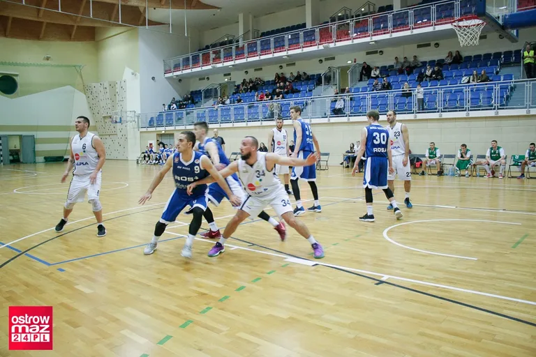 Bolesna porażka Sokoła z KS Rosa-Sport Radom (zdjęcia)