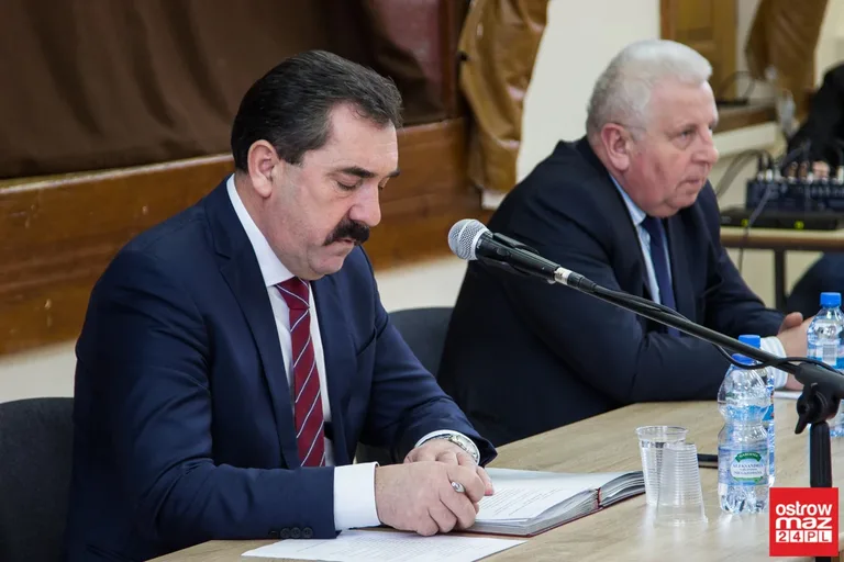 Sesja Rady Powiatu za nami (zdjęcia, wideo)