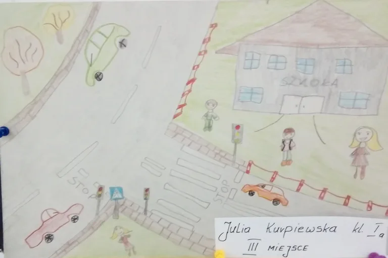 Spotkanie dzieci z SP nr 1 ze strażakami i policjantami (zdjęcie)
