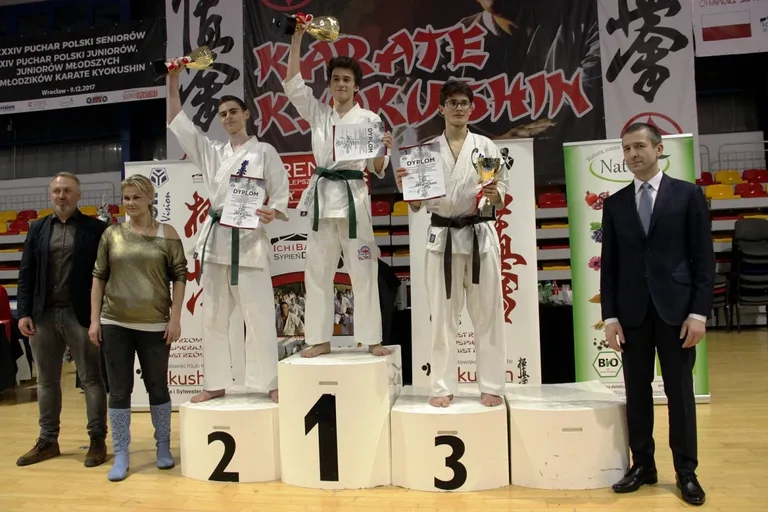 Zawodnicy OKKK z medalami Pucharu Polski (zdjęcia)