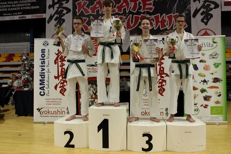 Zawodnicy OKKK z medalami Pucharu Polski (zdjęcia)