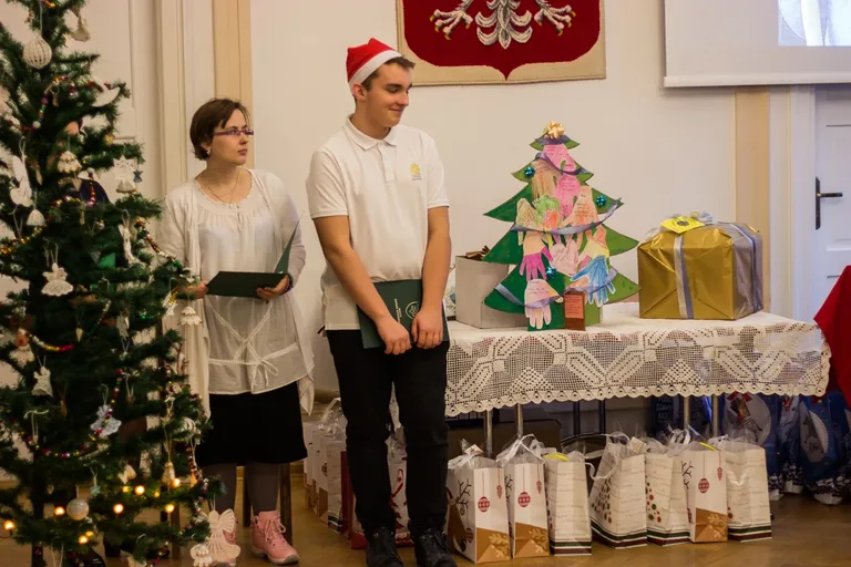 Mikołajki ŚDS w ostrowskim ratuszu (zdjęcia)