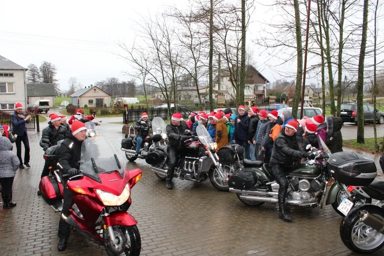 Mikołajki SP Starej Ruskołęki (zdjęcia)