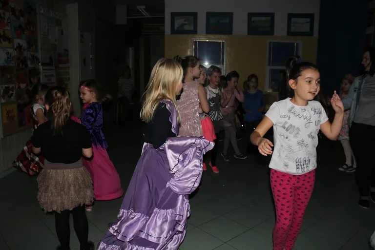 Andrzejkowa zabawa w "jedynce" (zdjęcia)