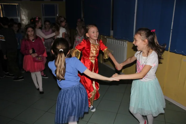 Andrzejkowa zabawa w "jedynce" (zdjęcia)